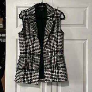 Theory Eldora Glen Houndstooth Plaid Sleeveless Blazer Vest